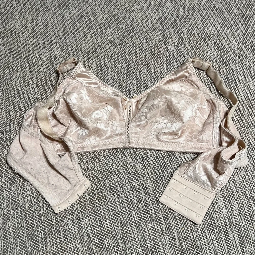 Bali 3372 Double Support Wireless Bra Floral Jacquard Beige 38C Non-Padded